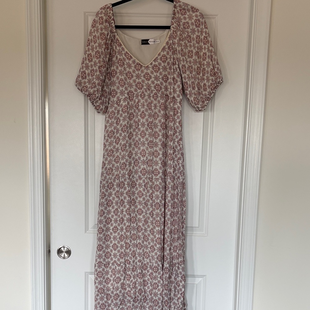 Boho Floral V-Neck Maxi Dress in Dusty Rose and Cream